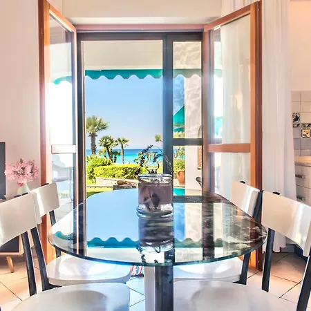 Blue Heaven By Halu! Holiday home